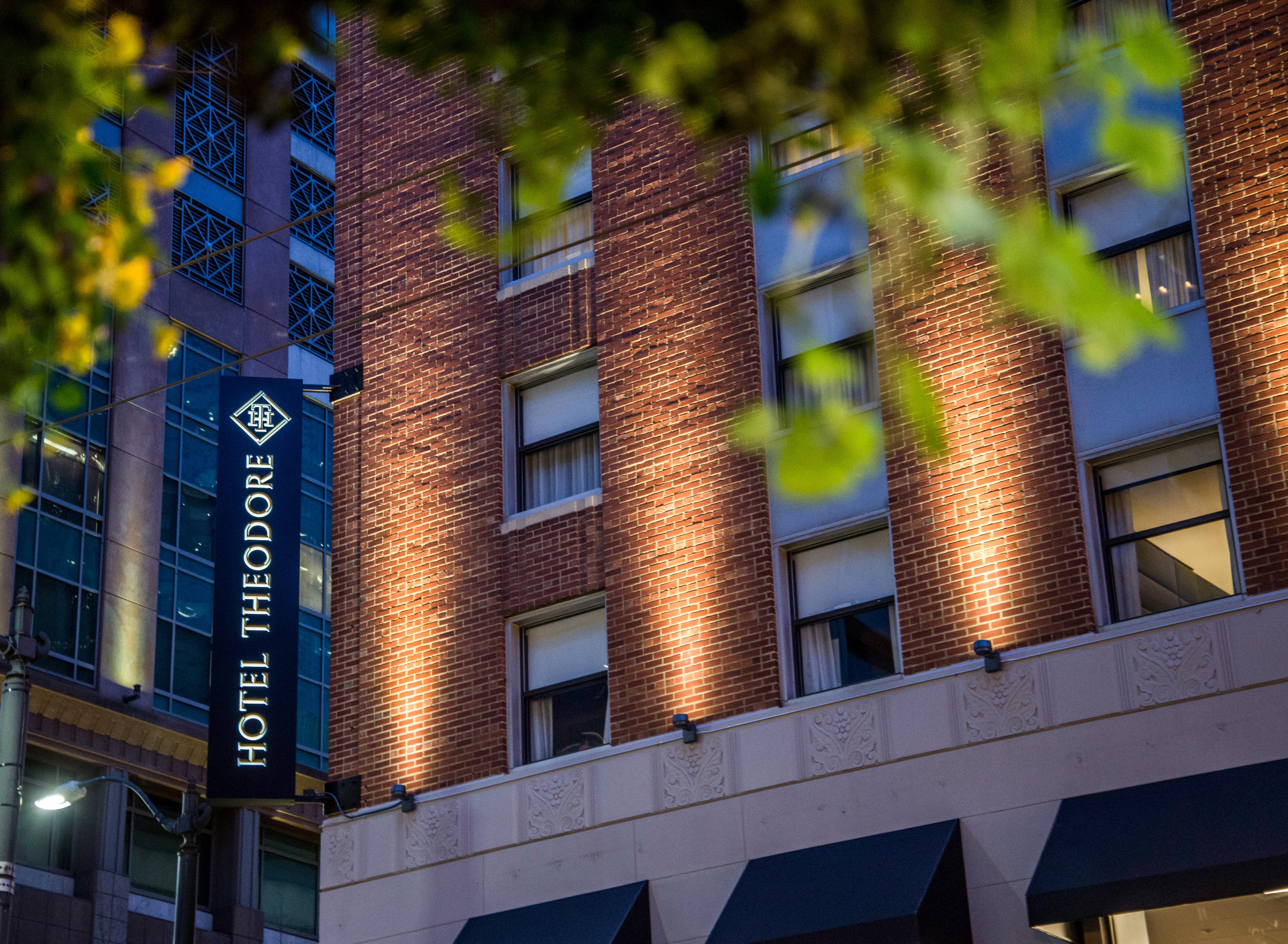 Hotel Theodore Сиатъл Екстериор снимка